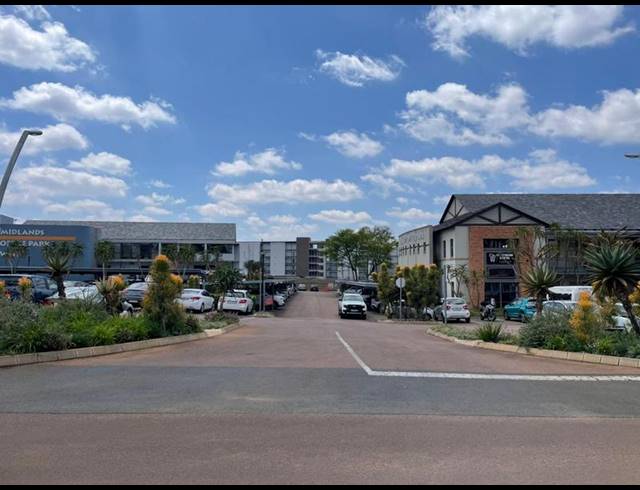 BUSINESS FOR SALE IN MIDSTREAM ESTATE